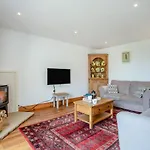 Сasa de vacaciones 3 Bed In Cawton Oc-t32407