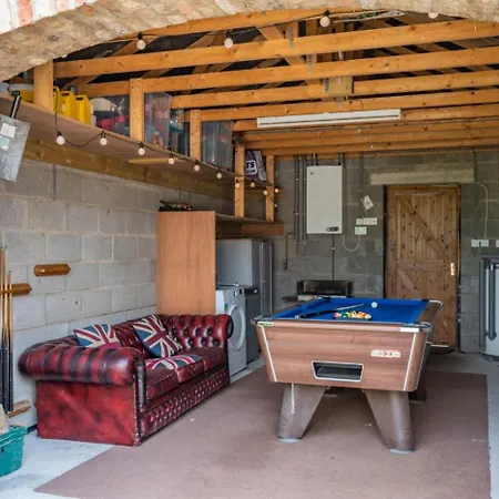 3 Bed In Cawton Oc-t32407 *