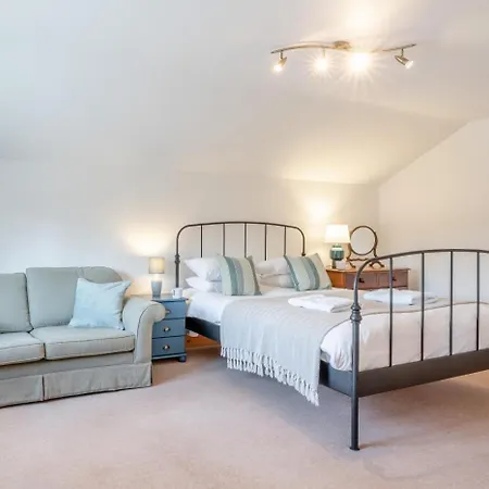 Hébergement de vacances 3 Bed In Cawton Oc-t32407