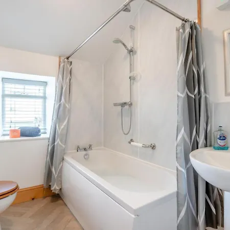 別荘 3 Bed In Cawton Oc-t32407 *